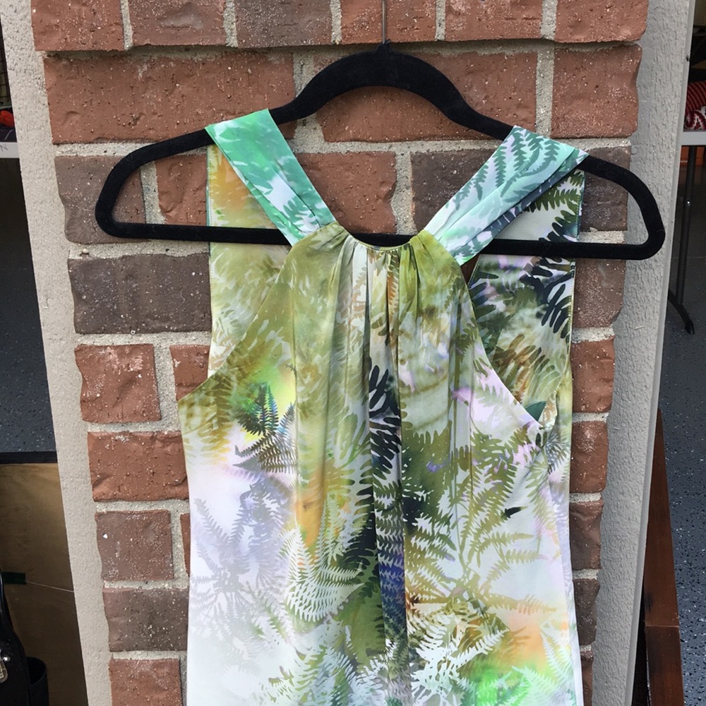 Worth dress sleeveless